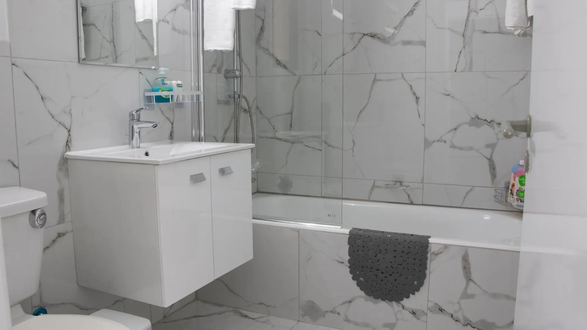 Apartment Apartment,Near The Beach Pinikoudes Larnaca