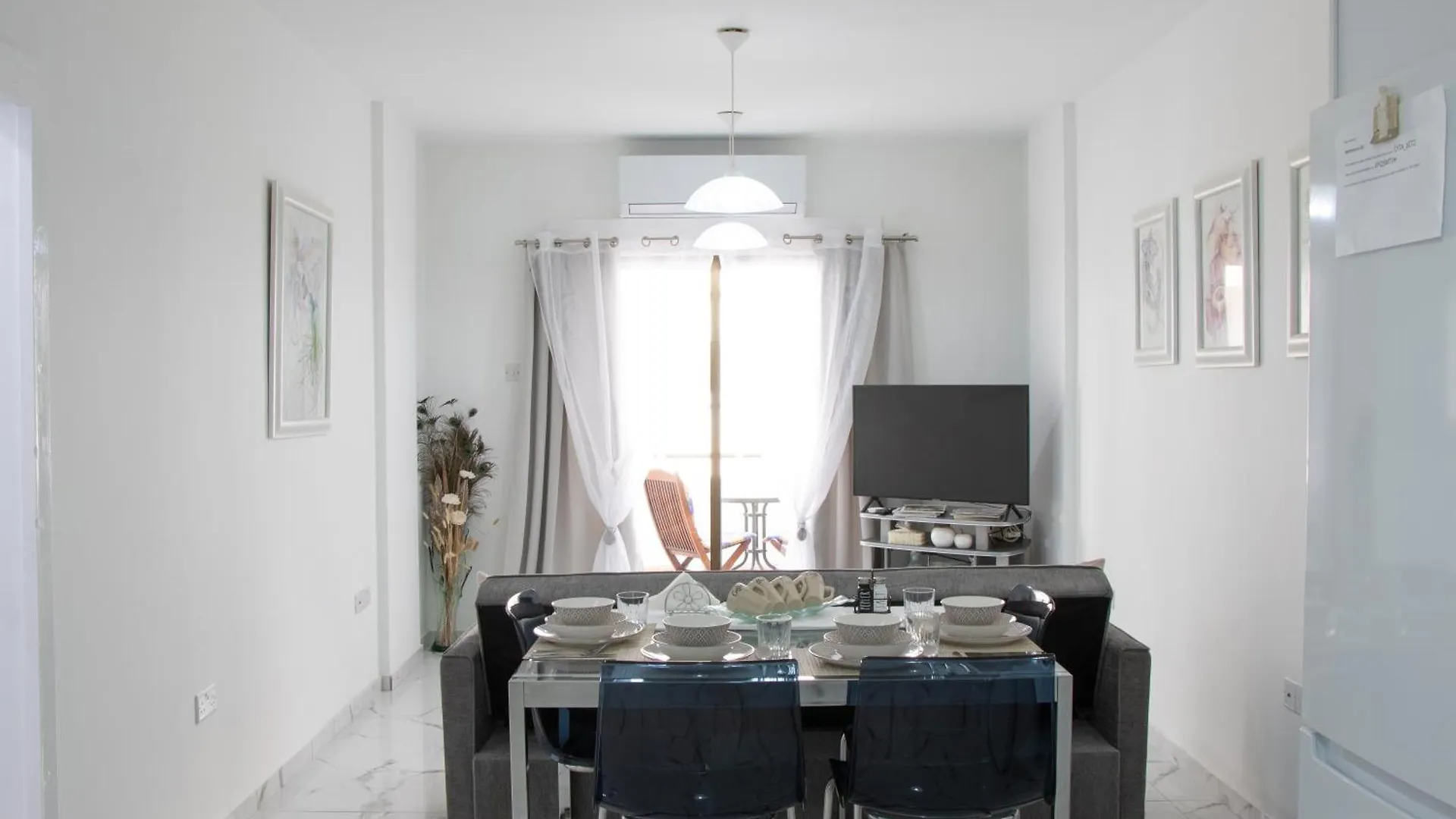 Apartment,Near The Beach Pinikoudes location