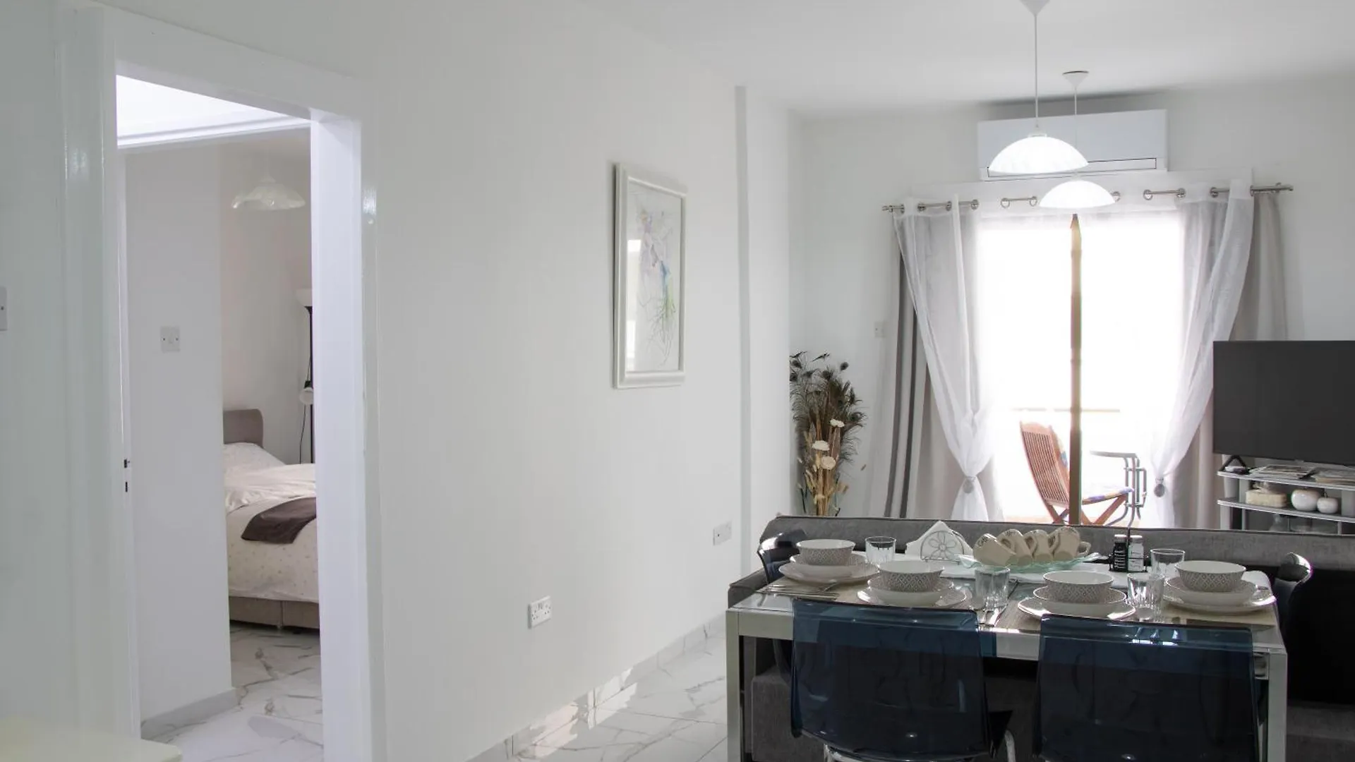 Apartment,Near The Beach Pinikoudes Larnaca