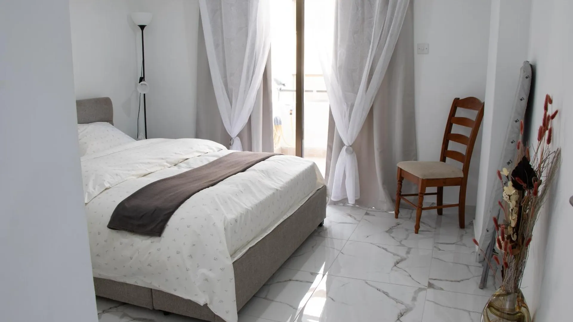 Apartment Apartment,Near The Beach Pinikoudes Larnaca